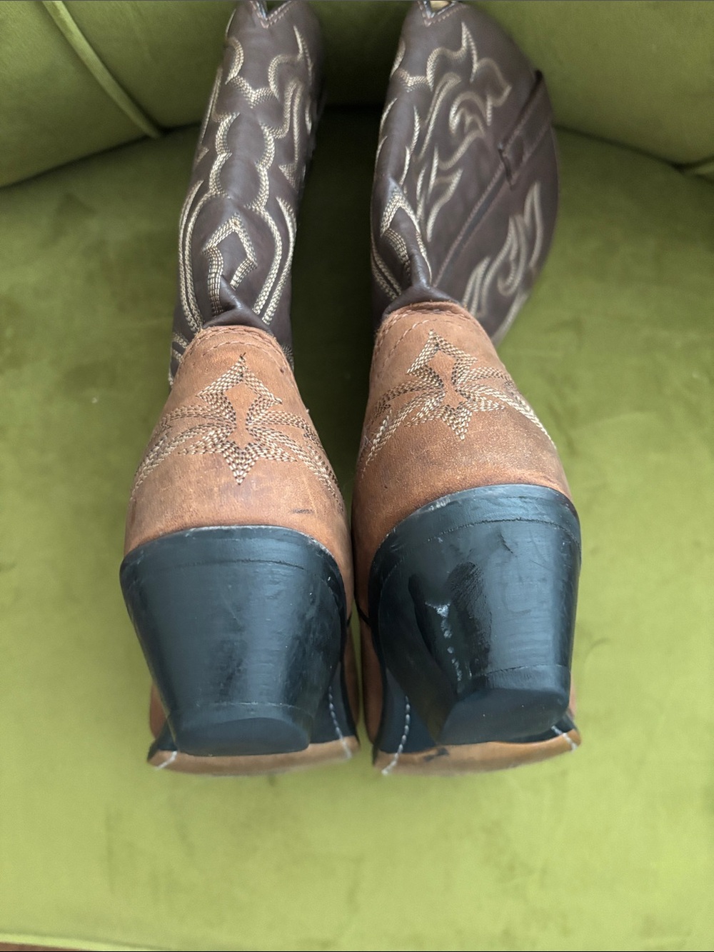 Woman’s Brown Two-Tone Western Cowboy Boots LAREDO … - Picture 4 of 7
